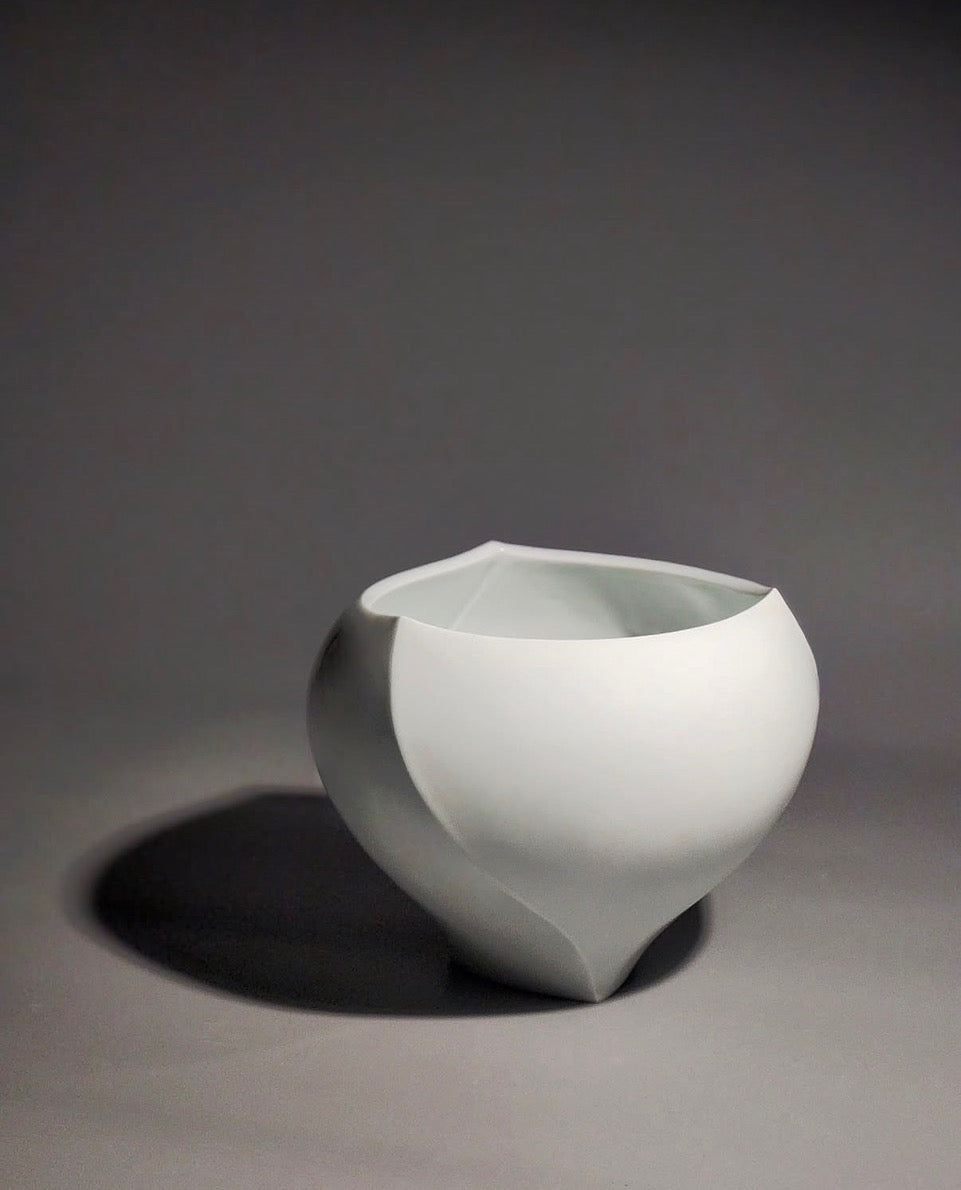Altered Porcelain Forms Workshop with Yoo Sung